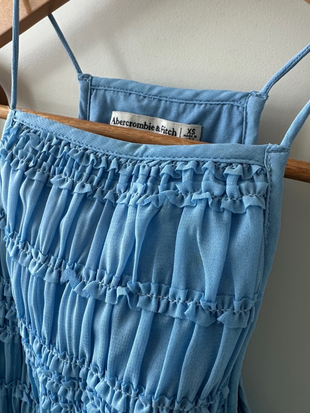 Abercrombie & Fitch Light Blue Smocked Tank & Skirt Set - Picture 4 of 7